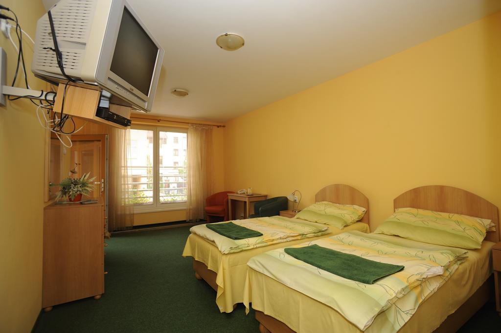 Hotel City Pardubice Eksteriør billede